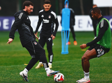 Beşiktaş kondisyon ve taktik çalıştı