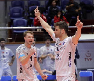 Altekma deplasmanda terliyor