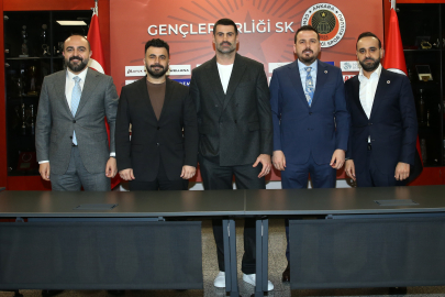 Natura Dünyası Gençlerbirliği, Volkan Demirel ile anlaştığını duyurdu