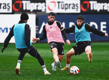 Beşiktaş, günü çift antrenmanla tamamladı